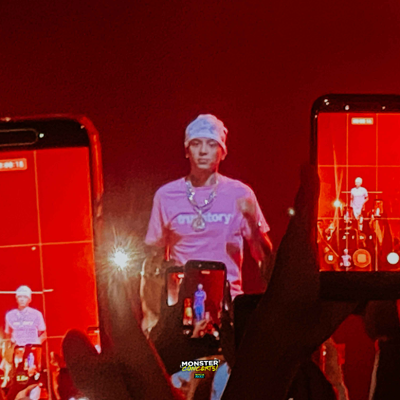 central-cee-lights-up-filipino-crowd-at-his-cant-rush-greatness-tour-asia-2026-in-manila